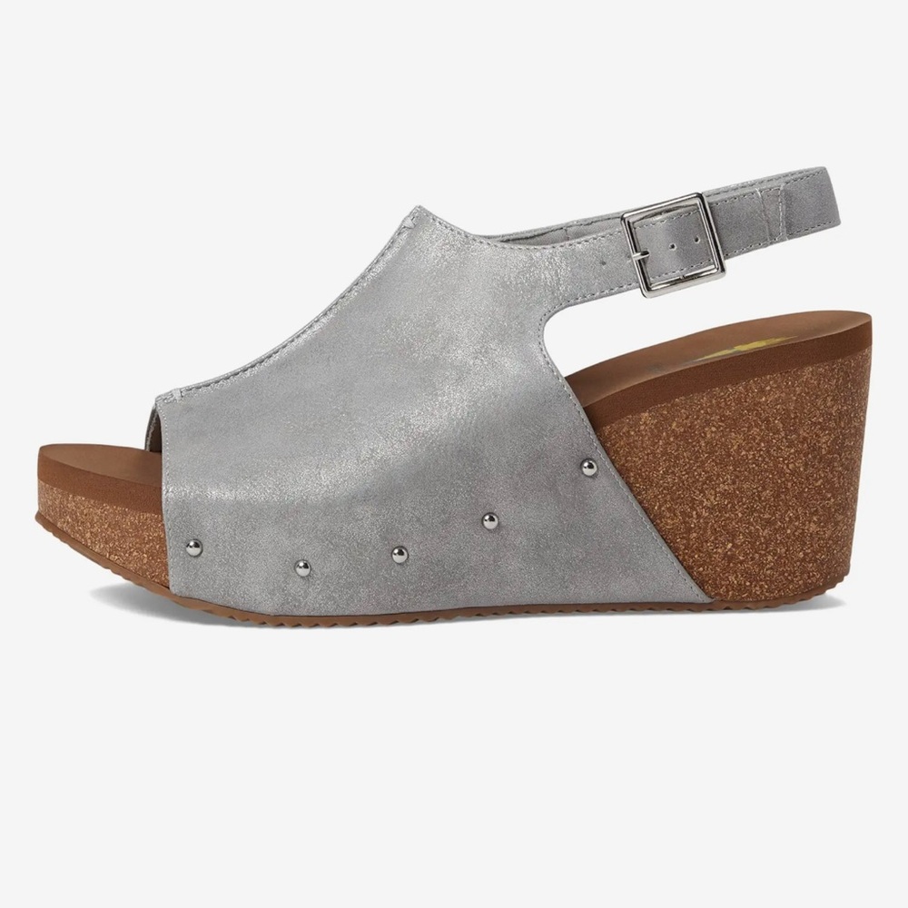Volatile Metallic Silver Wedge Sandals - Picture 4 of 7